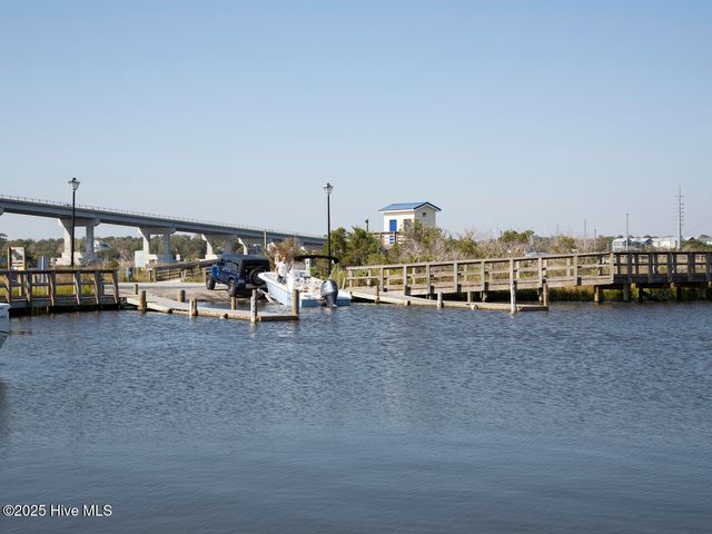 128 N Grassland Road Unit 11, Holly Ridge, NC 28445
