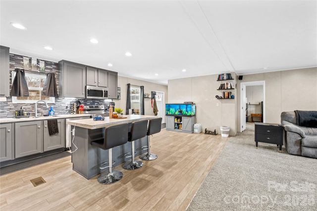 102 S Field Court, Lawndale, NC 28090