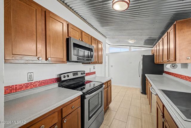 1149 S Lehigh Drive, Tucson, AZ 85710