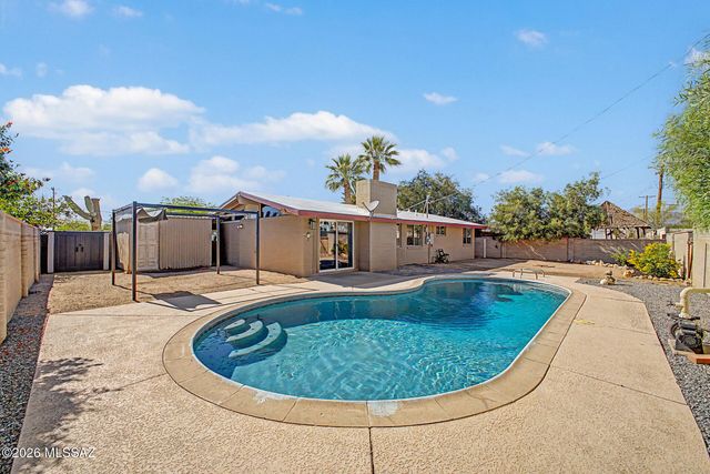 1149 S Lehigh Drive, Tucson, AZ 85710