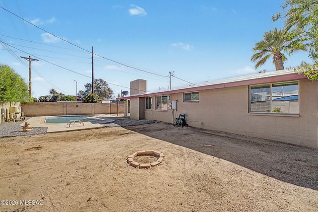 1149 S Lehigh Drive, Tucson, AZ 85710