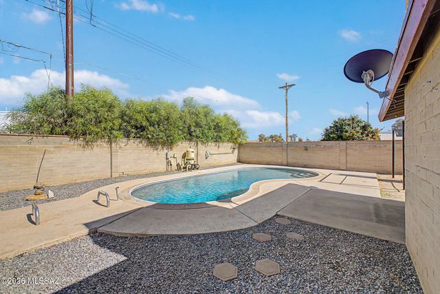 1149 S Lehigh Drive, Tucson, AZ 85710