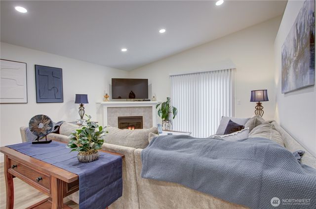 7714 88th Place NE, Marysville, WA 98270