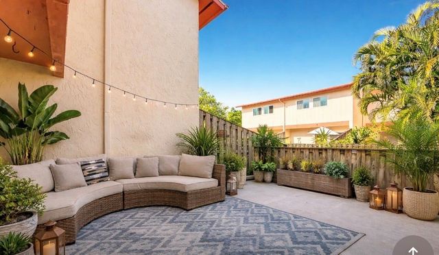 1655 58TH TERRACE S 3, St Petersburg, FL 33712