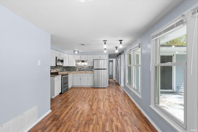6926 Embers Court, Fort Wayne, IN 46815
