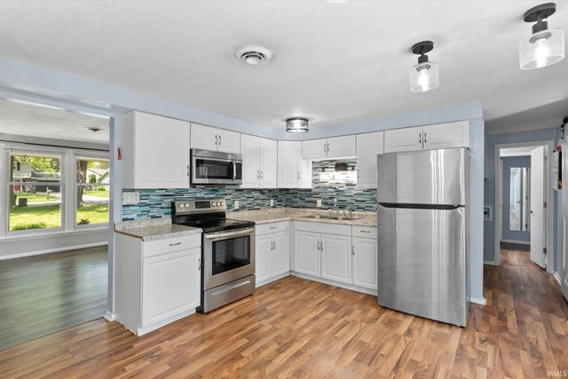 6926 Embers Court, Fort Wayne, IN 46815