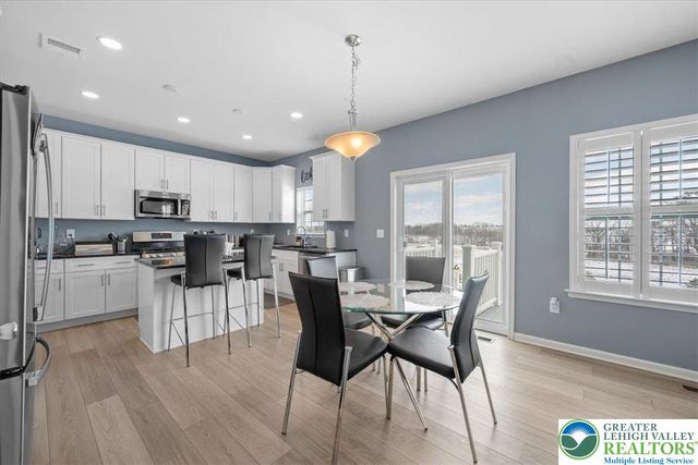 5037 Lilac Drive, North Whitehall Twp, PA 18078