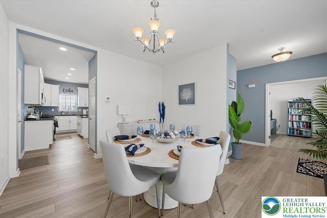 5037 Lilac Drive, North Whitehall Twp, PA 18078