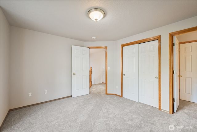 239 W St. James, Longview, WA 98632