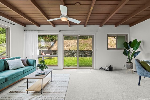 1263 Akiahala Street, Kailua, HI 96734