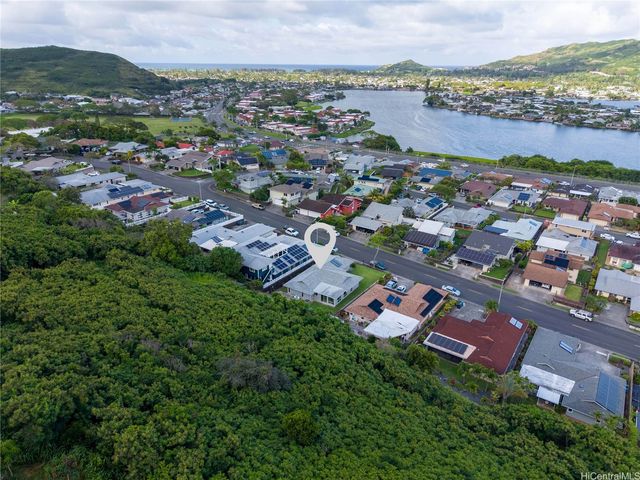 1263 Akiahala Street, Kailua, HI 96734
