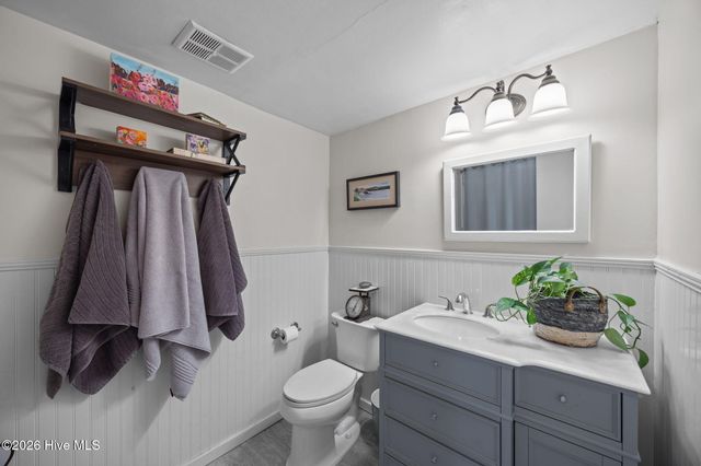 127 Hampton Drive, Washington, NC 27889