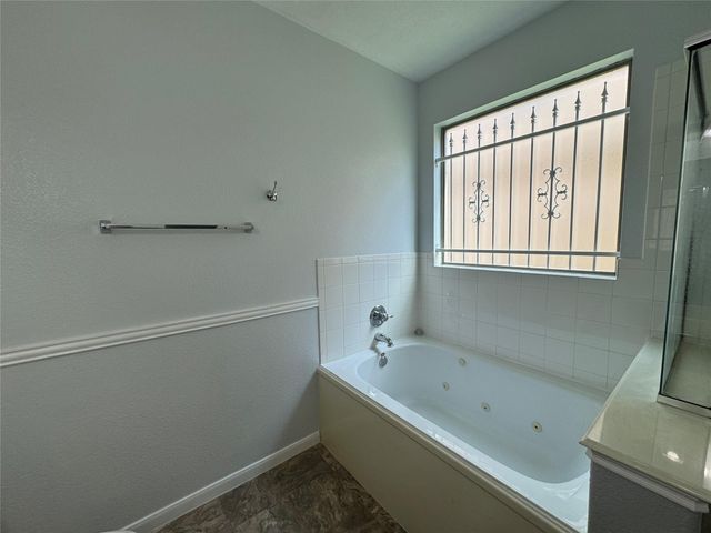 19419 Remington Bend Drive, Houston, TX 77073