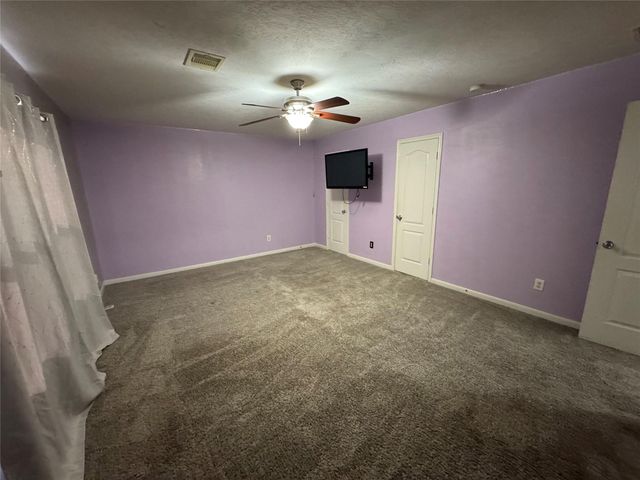 19419 Remington Bend Drive, Houston, TX 77073