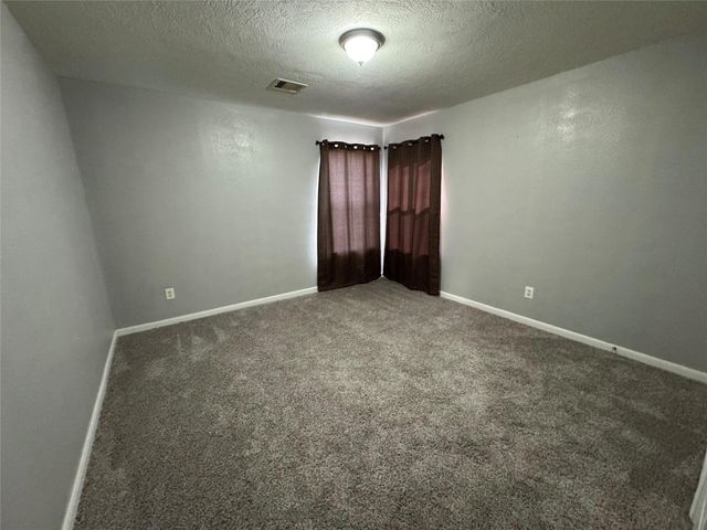 19419 Remington Bend Drive, Houston, TX 77073