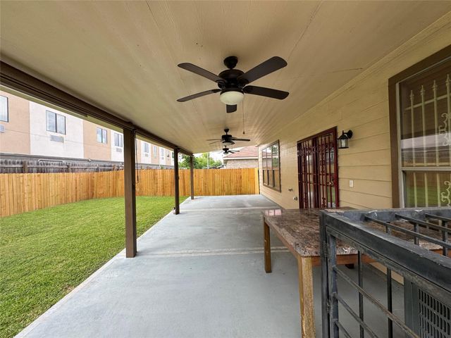 19419 Remington Bend Drive, Houston, TX 77073