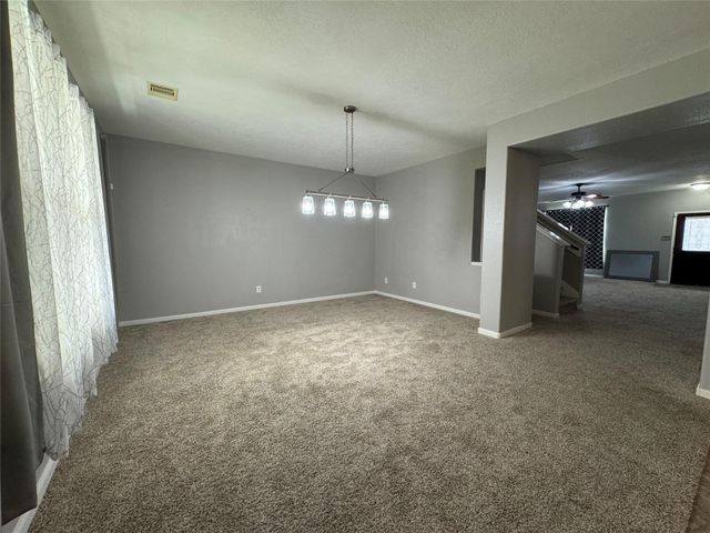 19419 Remington Bend Drive, Houston, TX 77073