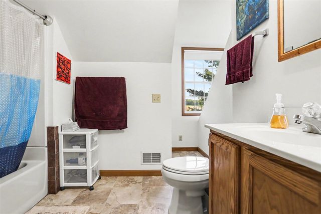 11475 Gorsline Road, Battle Creek, MI 49014