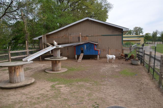 11475 Gorsline Road, Battle Creek, MI 49014