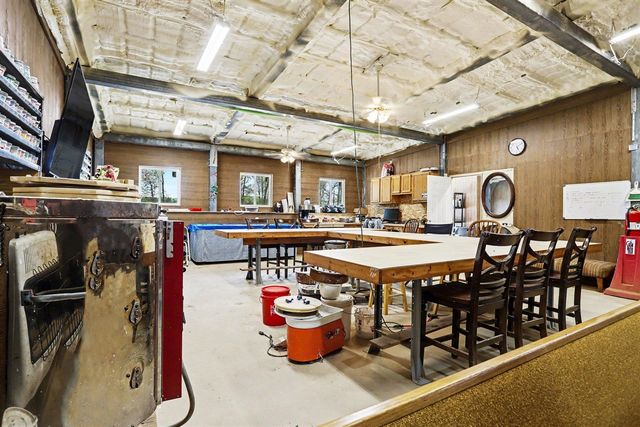 11475 Gorsline Road, Battle Creek, MI 49014