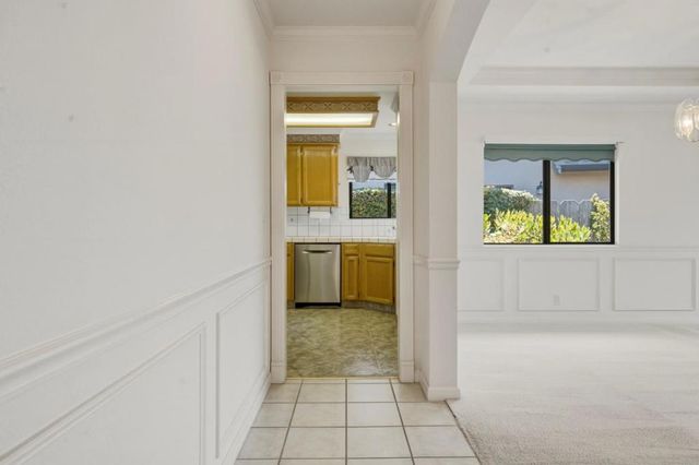 730 Nacional Court, Salinas, CA 93901