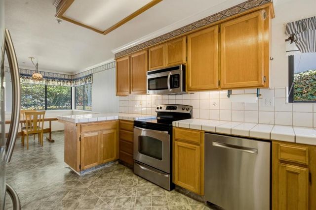 730 Nacional Court, Salinas, CA 93901