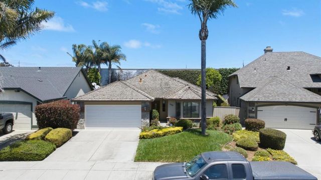 730 Nacional Court, Salinas, CA 93901