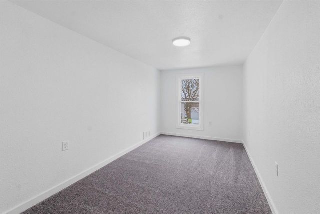 170 S High Street, Mayville, WI 53050
