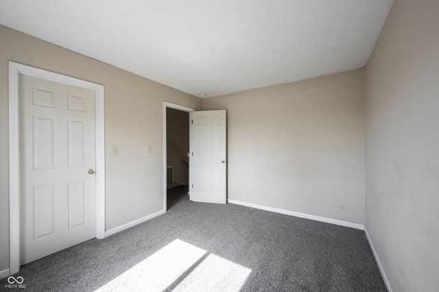 2781 Grand Fir, Greenwood, IN 46143