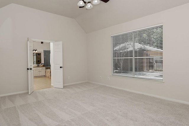 67 N Old Cedar Circle, The Woodlands, TX 77382
