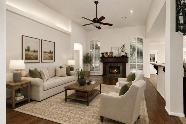 67 N Old Cedar Circle, The Woodlands, TX 77382