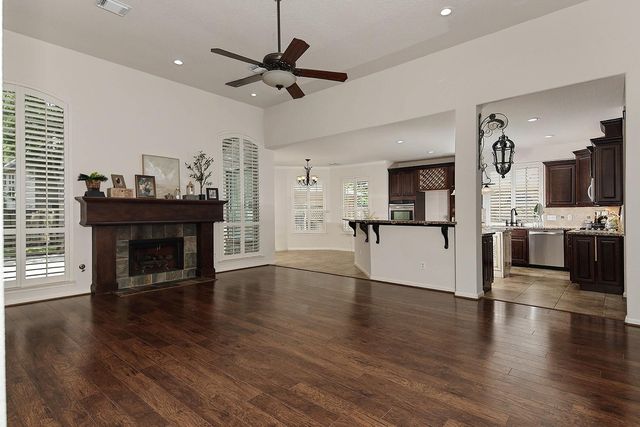 67 N Old Cedar Circle, The Woodlands, TX 77382