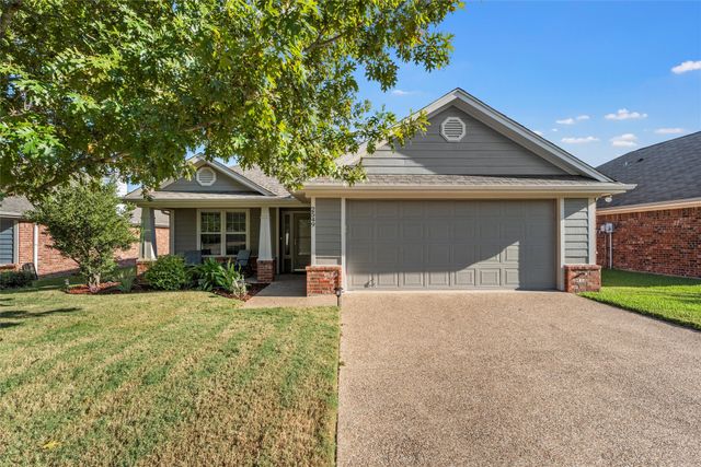2549 Massey Lane, Robinson, TX 76706