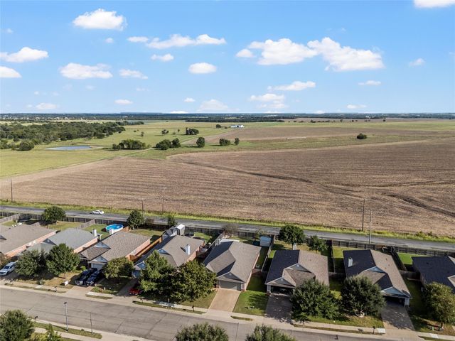 2549 Massey Lane, Robinson, TX 76706