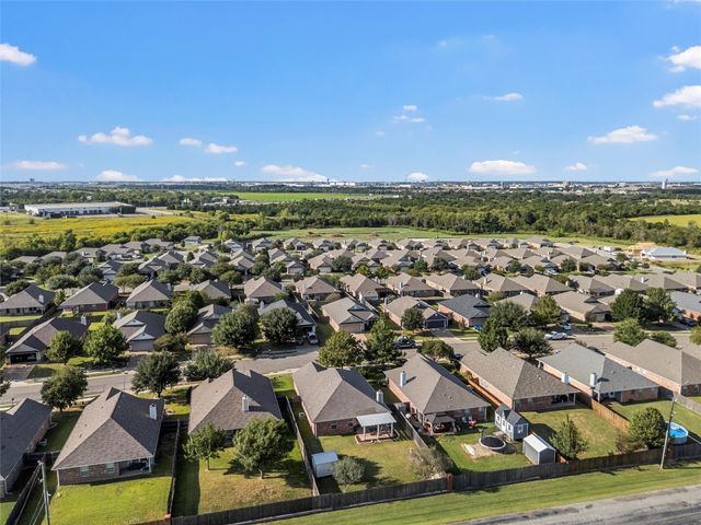 2549 Massey Lane, Robinson, TX 76706