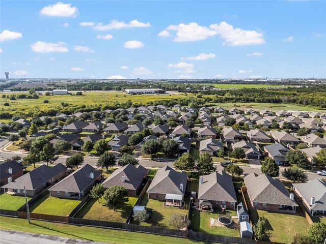 2549 Massey Lane, Robinson, TX 76706