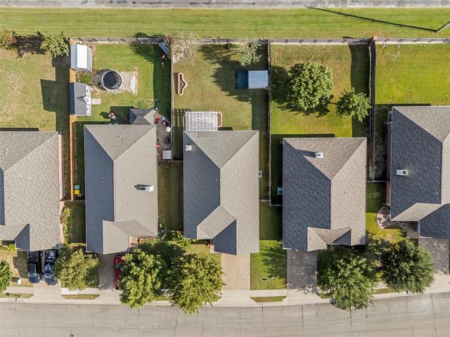 2549 Massey Lane, Robinson, TX 76706