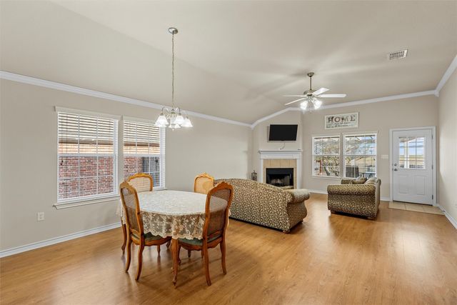 2549 Massey Lane, Robinson, TX 76706