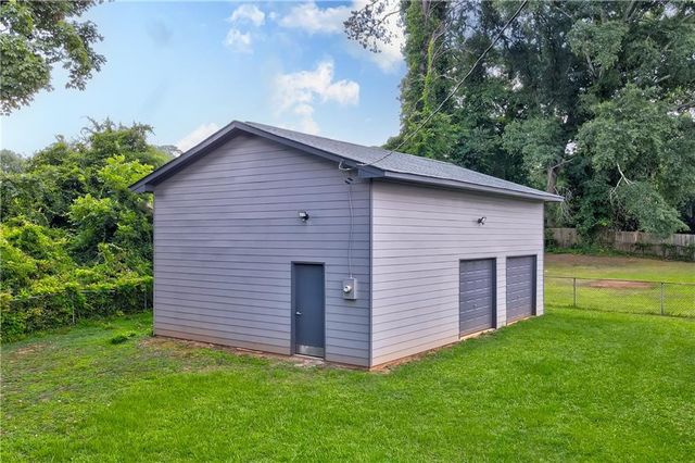 3282 Convair Lane, Decatur, GA 30032