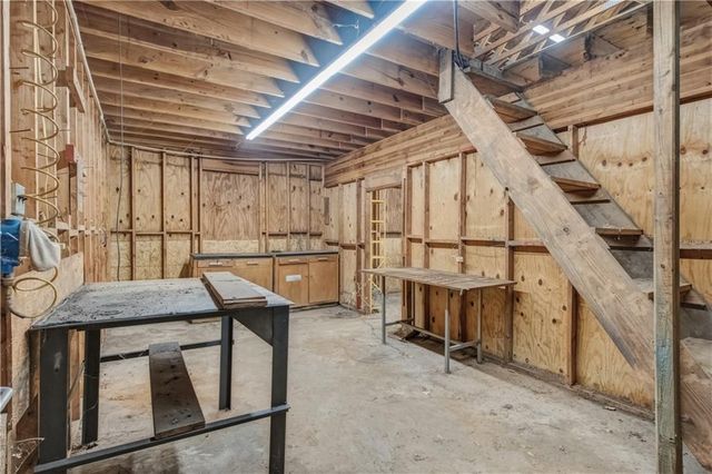 3282 Convair Lane, Decatur, GA 30032