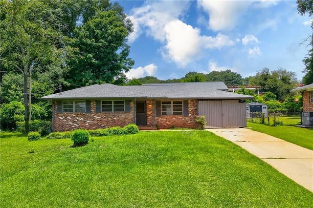 3282 Convair Lane, Decatur, GA 30032