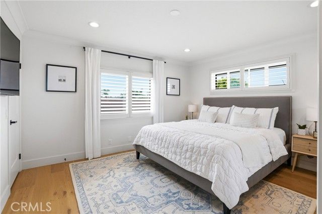 20082 Gothic Circle, Huntington Beach, CA 92646