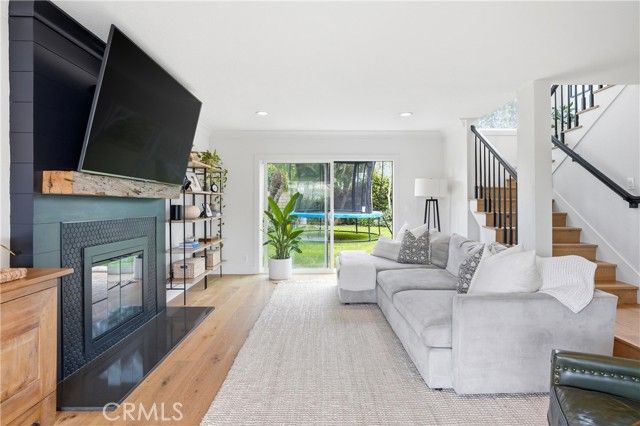 20082 Gothic Circle, Huntington Beach, CA 92646