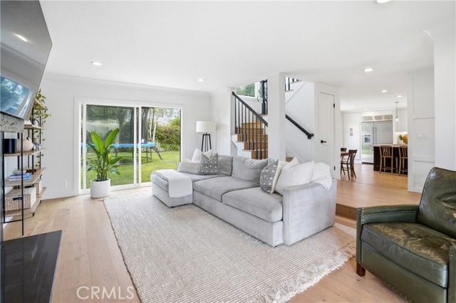 20082 Gothic Circle, Huntington Beach, CA 92646