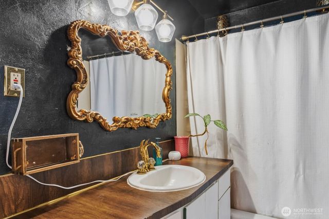 11324 Waller Road E, Tacoma, WA 98446