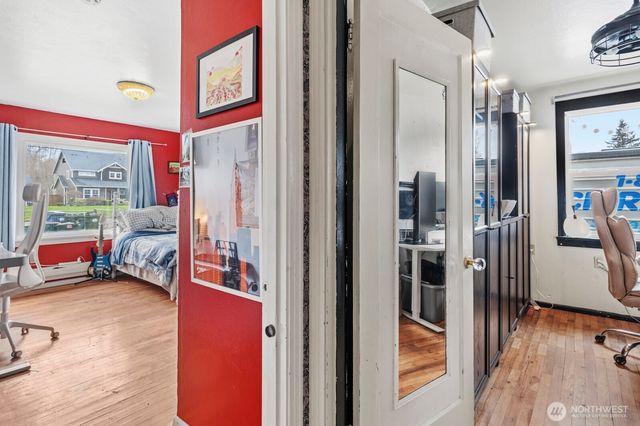 11324 Waller Road E, Tacoma, WA 98446