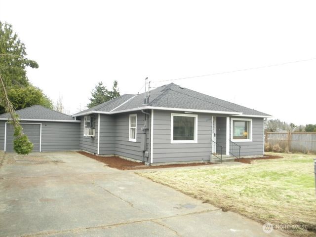 11324 Waller Road E, Tacoma, WA 98446