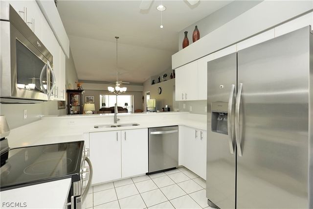 14270 Hickory Links CT 2125, Fort Myers, FL 33912