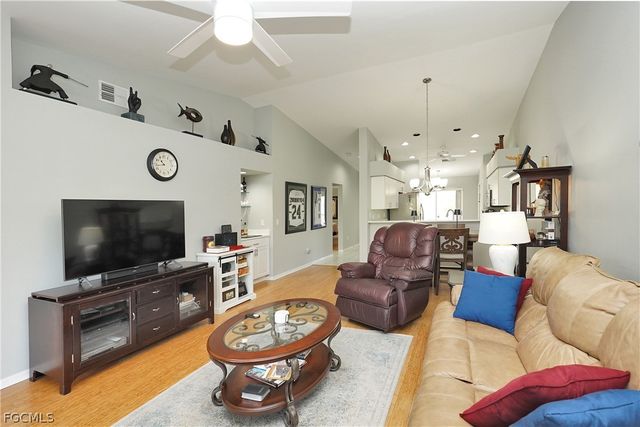 14270 Hickory Links CT 2125, Fort Myers, FL 33912