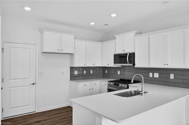 5525 Hydrangea Street, Winston-salem, NC 27014